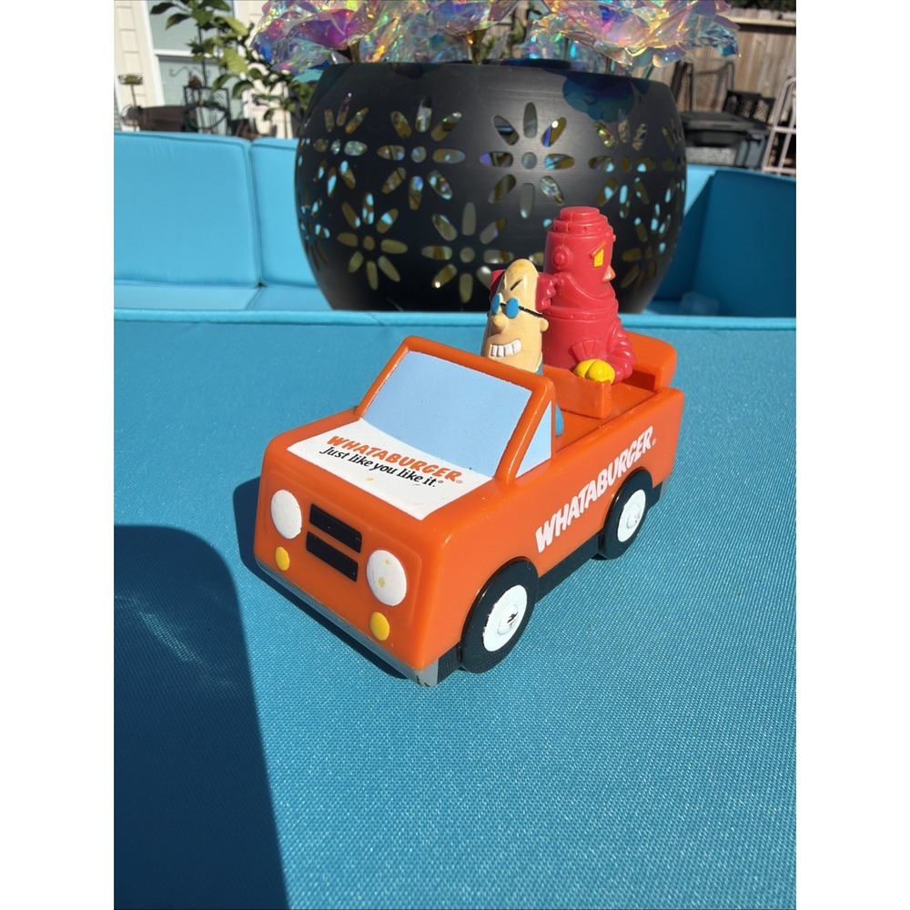 Whataburger Kids Meal Toy The Evil Dr. Stale Robot Car 2003 Pull String Missing